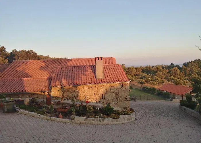 Quinta Do Quetrofe Casa de Férias