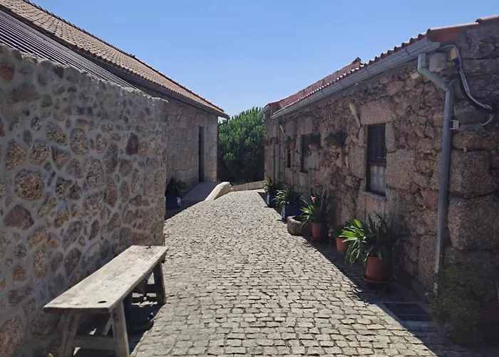 Nyaraló Quinta Do Quetrofe *